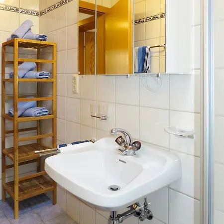 Haus Neuner 621w 公寓